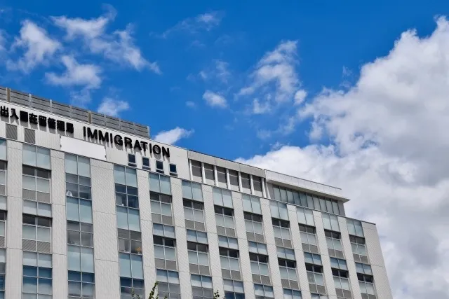 外国人の方をサポートします。